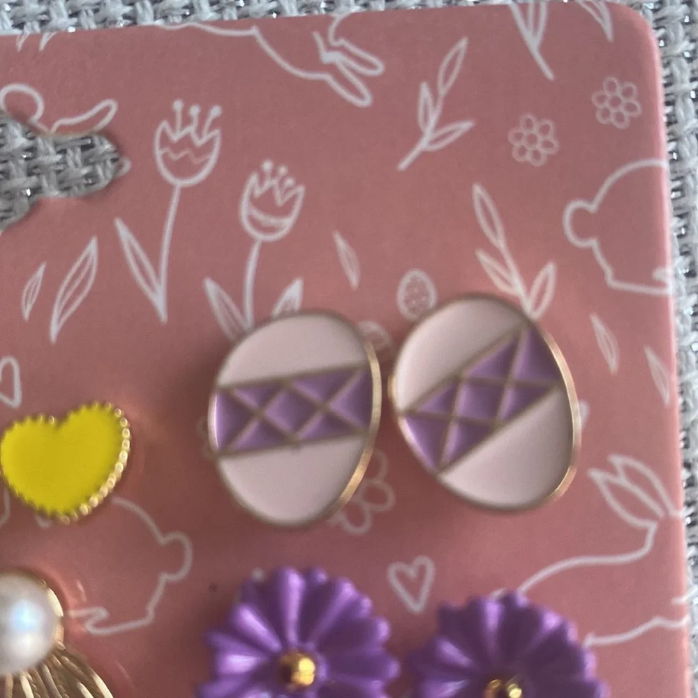 Spring Easter Earrings 6 Pairs post style, daisy, egg carrot, bunny heart flower - Picture 7 of 7